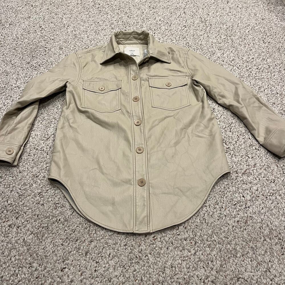 Wilfred Aritzia The Ganna Shirt Jacket Sz XS Faux Leather Beige Casual